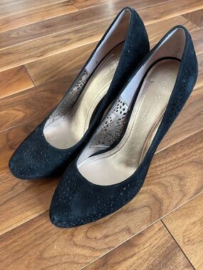 BCBGeneration Black Suede Laser-Cut Pointed Toe Heels